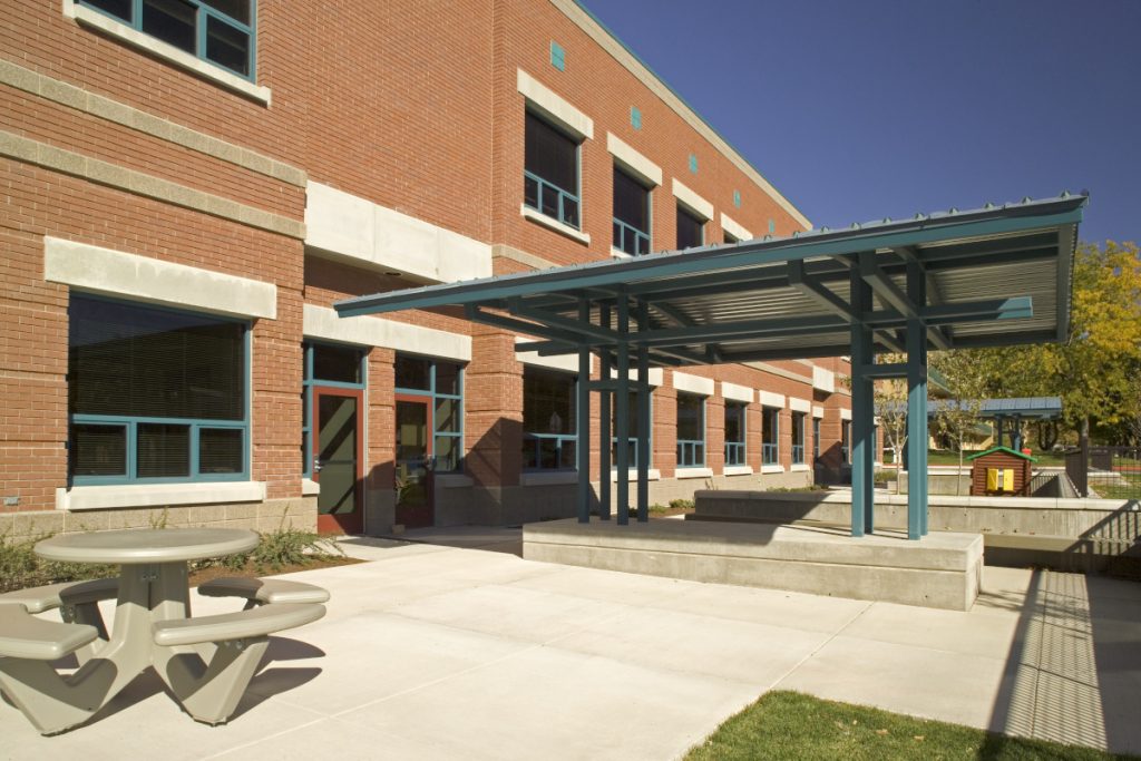 Edith Bowen Lab School, Utah State University – Gramoll Construction